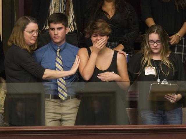 Traveling Parkland Survivors are Stunned in Tallahassee